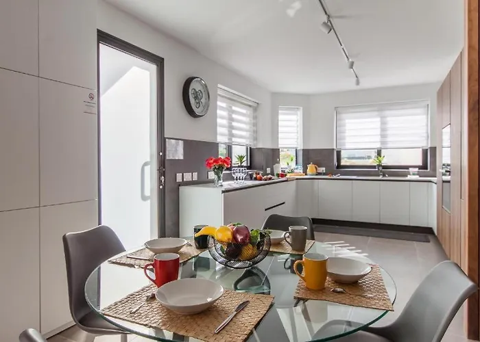 Apartament New - Bright 2 Bedroom In - Walking Distance To The By Sf Homes