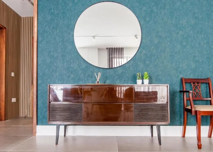 New - Bright 2 Bedroom In - Walking Distance To The By Sf Homes Apartamento Marsaskala